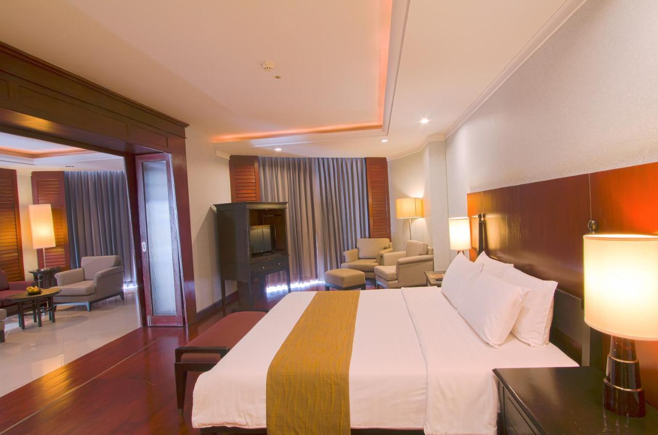 Long Beach Garden Hotel & Pavilions Pattaya Exterior foto